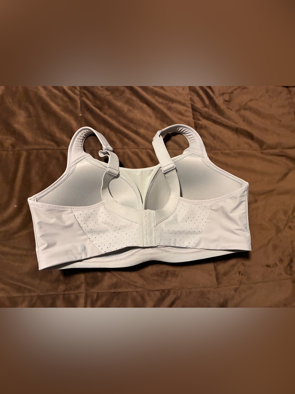 lululemon athletica Padded Support Bra, size 40DDD - Picture 2 of 4